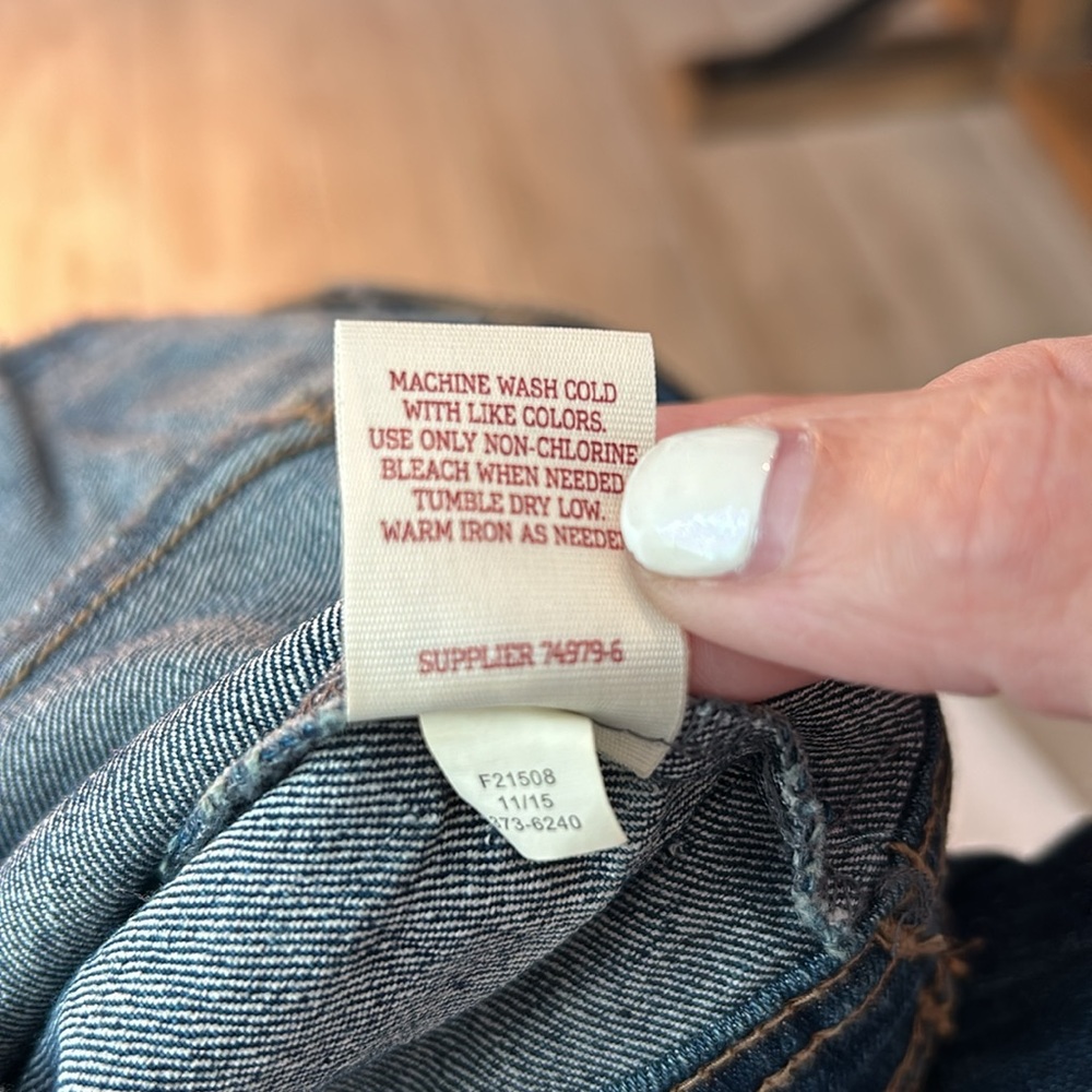 Cropped Arizona Jeans Co Jean Jacket Size XL 16 - Picture 11 of 12